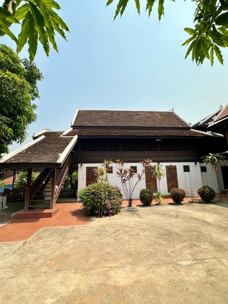 Residence Boutique Hotel 琅勃拉邦 外观 照片