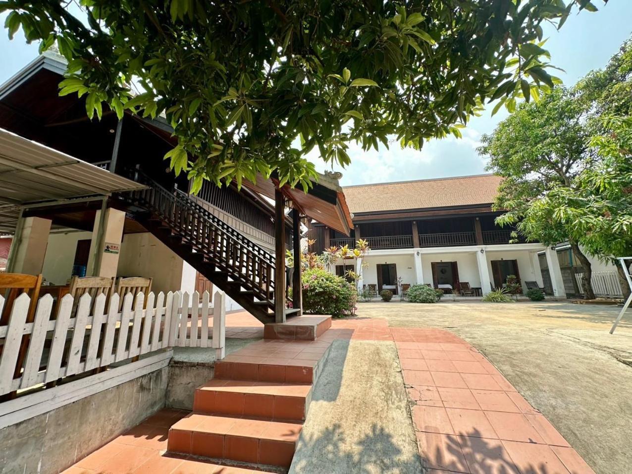 Residence Boutique Hotel 琅勃拉邦 外观 照片