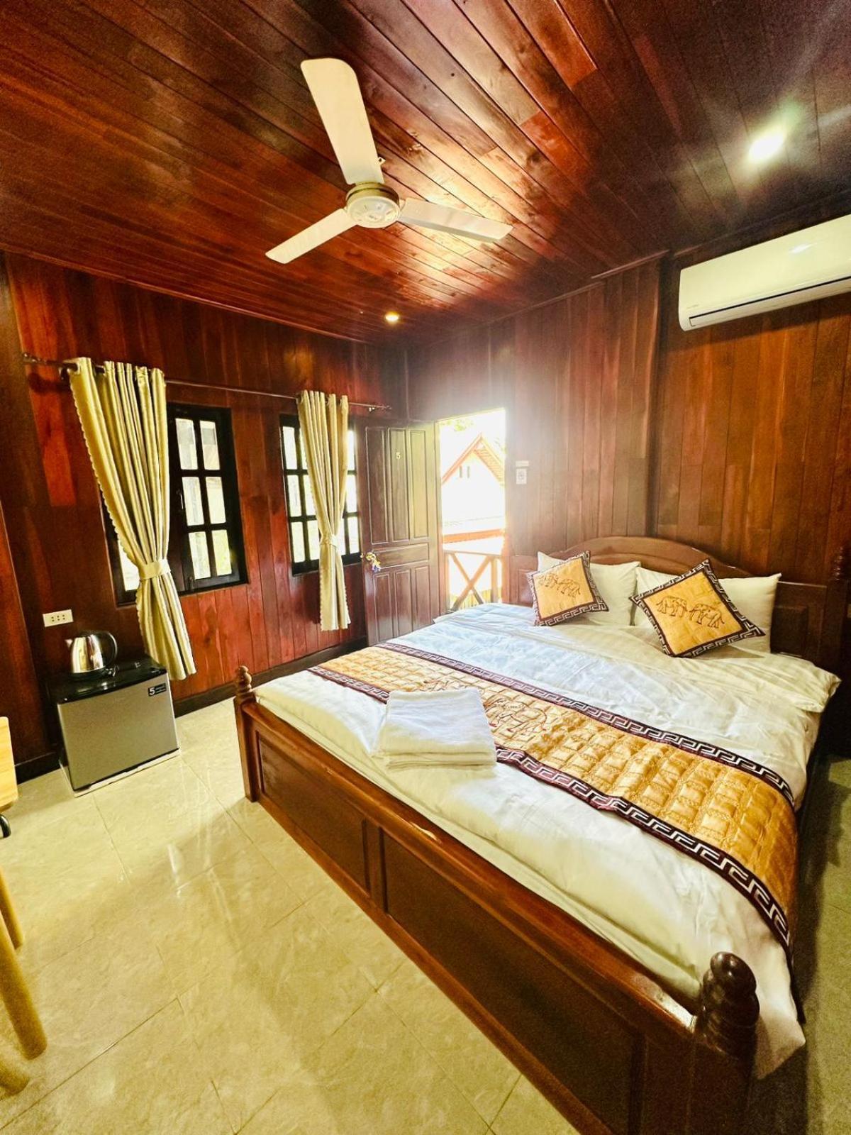 Residence Boutique Hotel 琅勃拉邦 外观 照片
