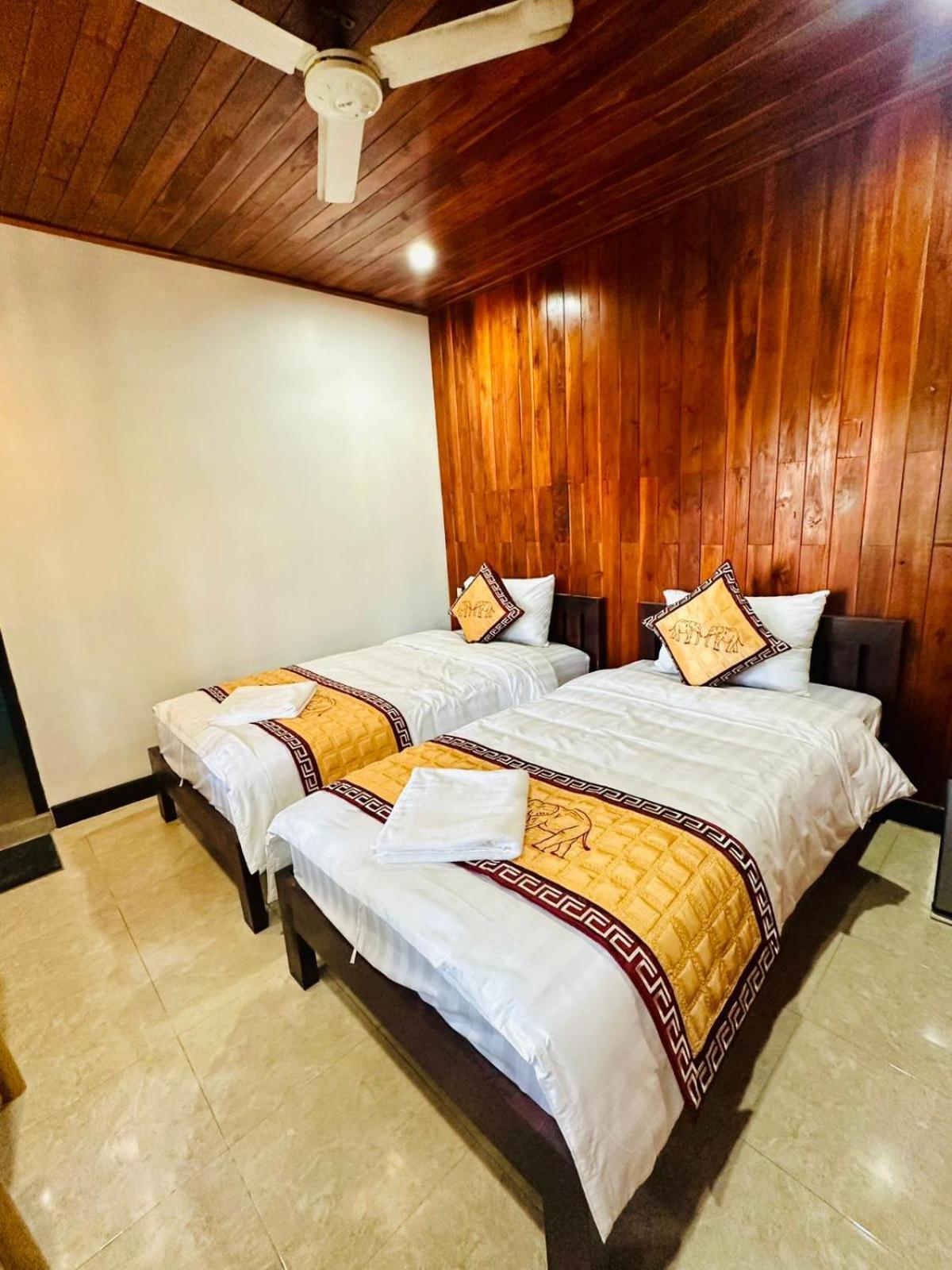 Residence Boutique Hotel 琅勃拉邦 外观 照片